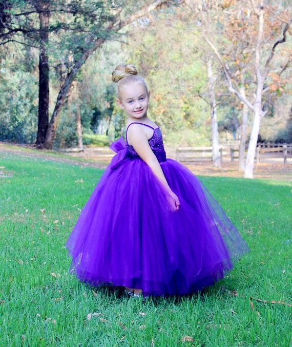 Mädchen Kleinkind Tüllkleid Blumenmädchen Blütenblätter Kleid Party Hochzeit 