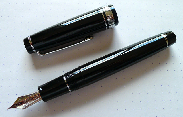 Sailor PROFESSIONALGEAR Silver Fountain Pen F Nib 21K Black body F M B Brand New 