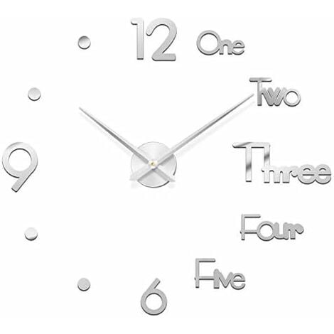 JVD SRP26.1 Wecker Quarz analog eckig cremeweiß leise ohne Ticken mit Licht. 