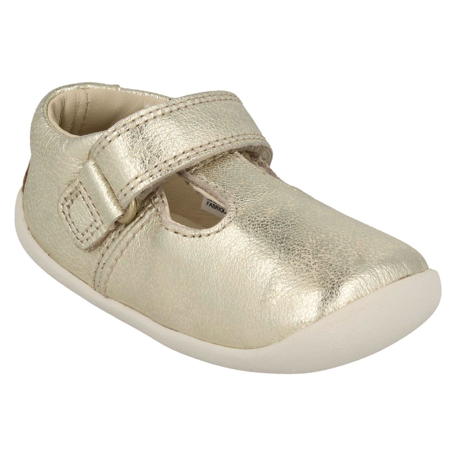 Roamer Go Girls Clarks T-Bar First Shoes 