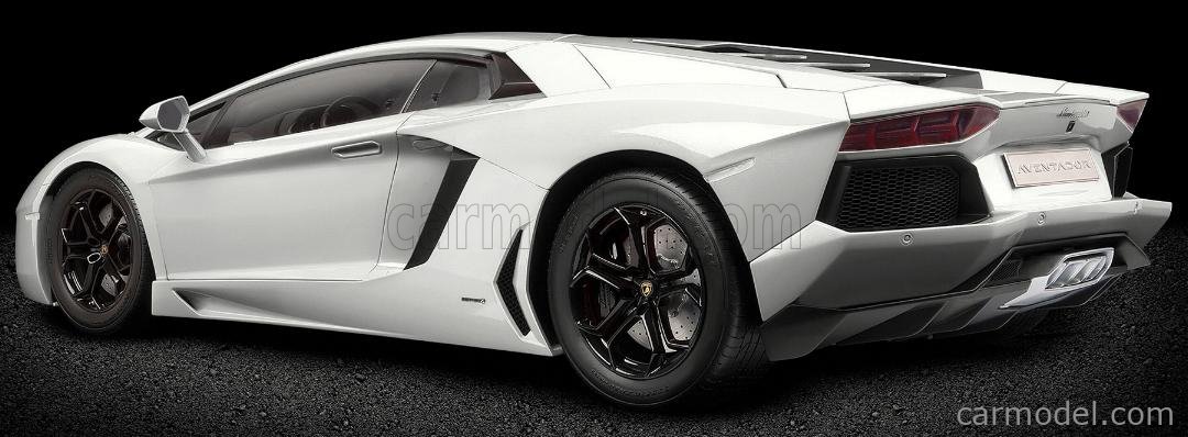 Pocher HK101 Lamborghini Aventador LP 700-4 Metallic White Model Car Kit 1:8 