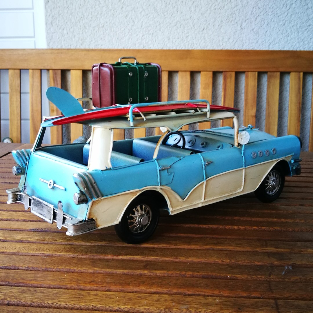 US Straßenkreuzer STATION CAR Holiday Surfer Blechauto Blech Modellauto 