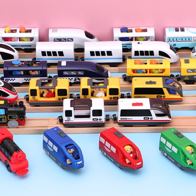 Combination Of Magnetic Electric Locomotive Train Wooden Track Accessories s 