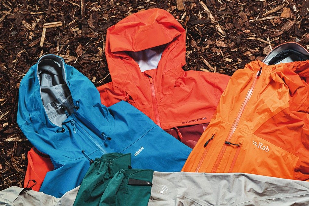 Nimbus Men’s Everyday Wind Water-Repellent Jacket Warm Fitted Lightweight Coat 