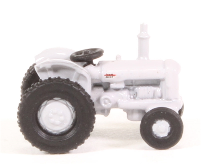 NTRAC004 Oxford Diecast N Gauge Fordson Tractor Matt Grey 