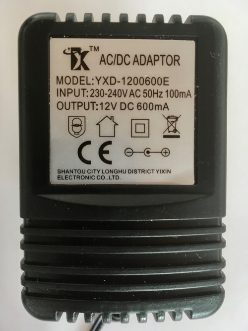 Ladegerät für Kinder Elektroauto 28,8V 500mA Ladegerät für Elektro Kiderauto 