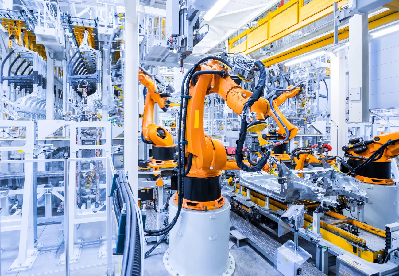 How Collaborative Robots (Cobots) Empower Businesses In Digital Transformation