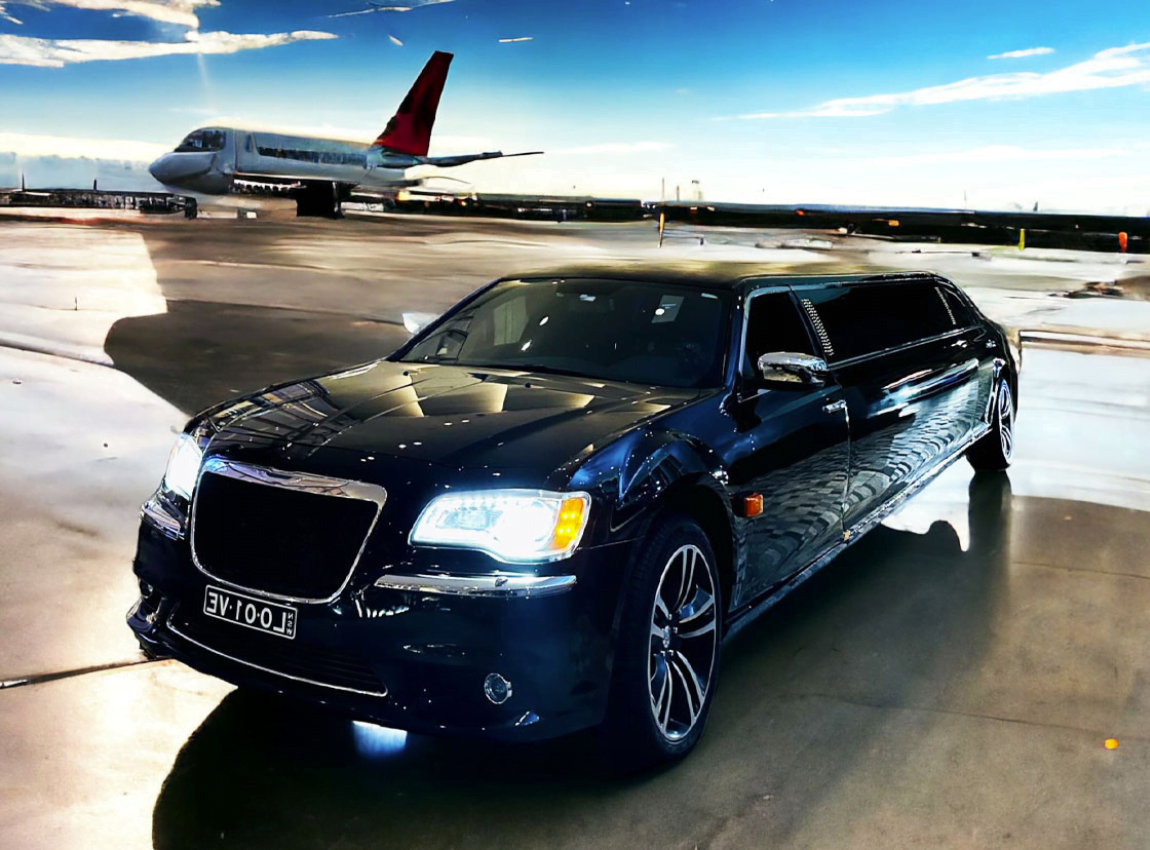 Why You Should Hire Rydeus Premium Airport Limos