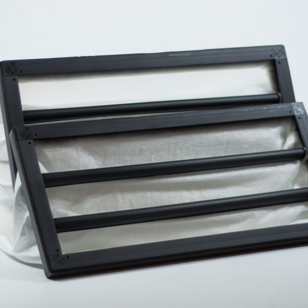 F9 Taschenfilter aus synthetischem Filtermedium.Kunststoffrahmen 360 mm Länge 